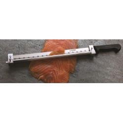 Comment utiliser un couteau à saumon ?